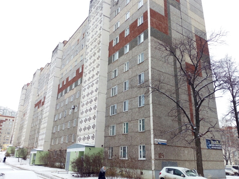 Респ. Удмуртская, г. Ижевск, ул. Пушкинская, д. 124-фасад здания
