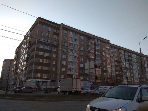 Респ. Удмуртская, г. Ижевск, ул. Пушкинская, д. 373-фасад здания