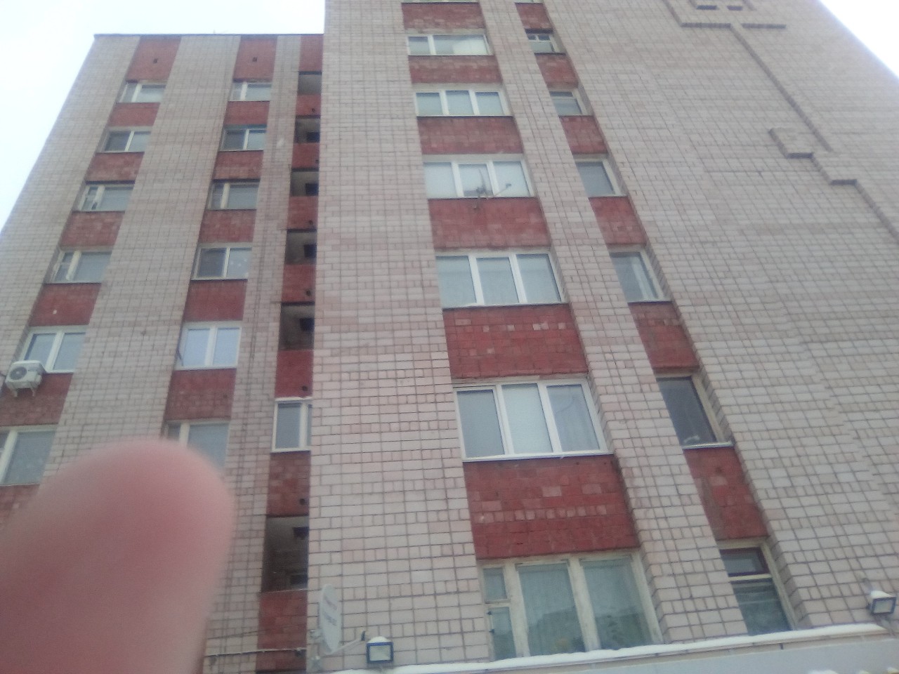 Респ. Удмуртская, г. Сарапул, ул. Гагарина, д. 39-фасад здания