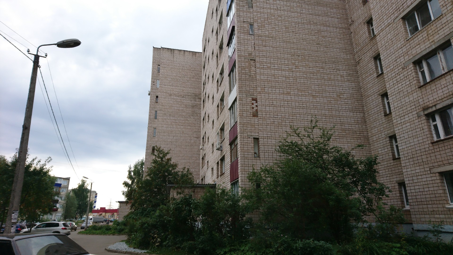 Респ. Удмуртская, г. Сарапул, ул. Ленина, д. 11-фасад здания