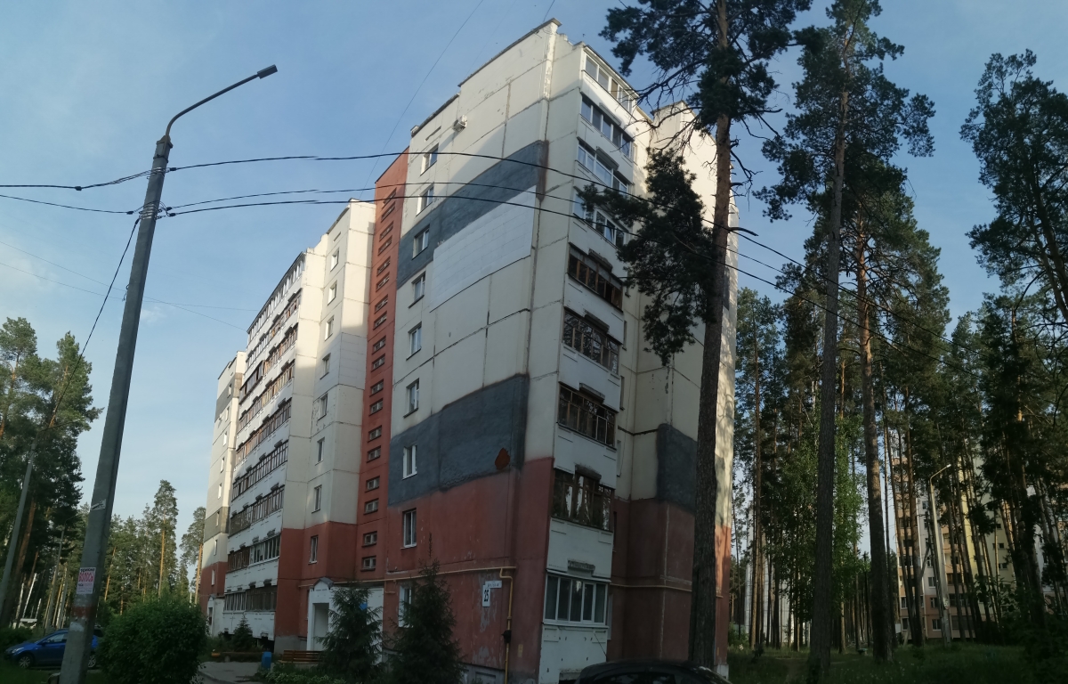 обл. Ульяновская, г. Димитровград, ул. Братская, д. 25-фасад здания