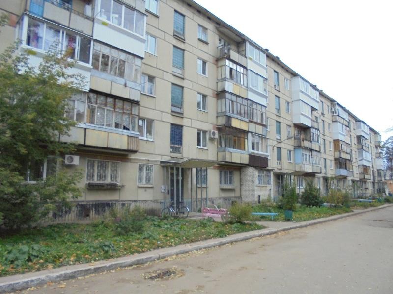 обл. Ульяновская, г. Димитровград, ул. Курчатова, д. 32-фасад здания
