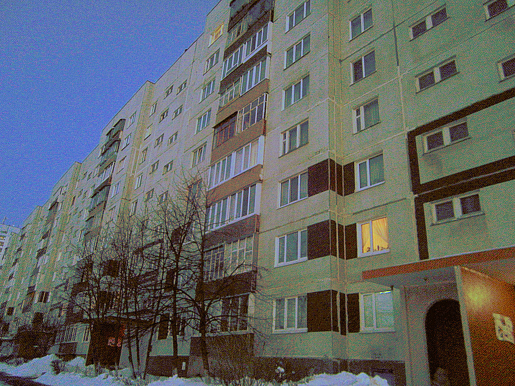 обл. Ульяновская, г. Ульяновск, б-р. Львовский, д. 8-фасад здания