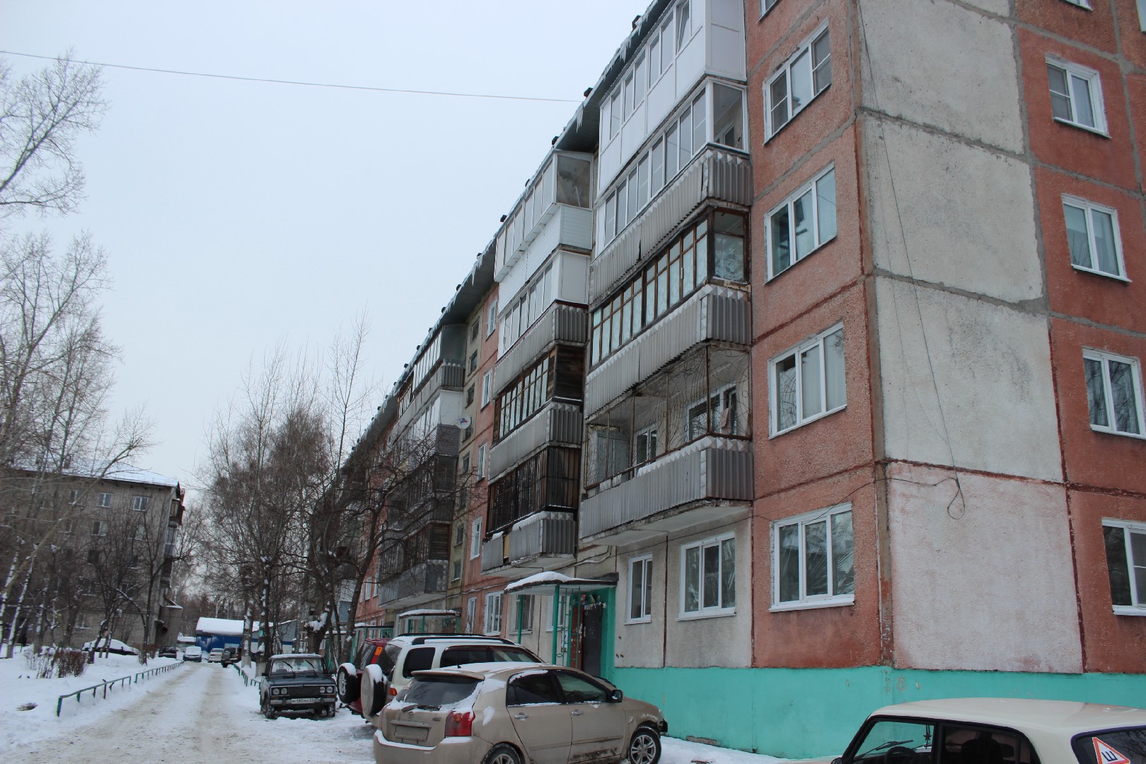 край. Алтайский, г. Барнаул, ул. Георгиева, д. 2-фасад здания