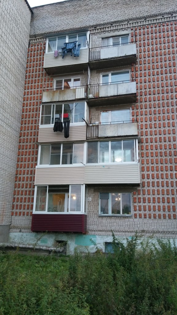 край. Хабаровский, г. Николаевск-на-Амуре, ул. Луначарского, д. 124-фасад здания
