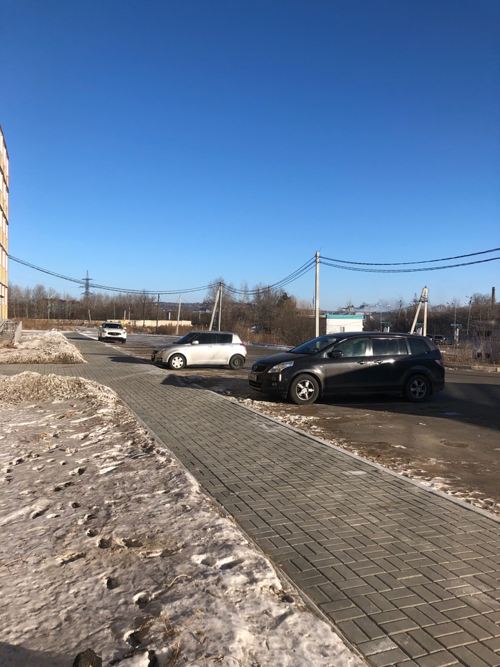 край. Хабаровский, г. Хабаровск, ул. Александровская, д. 51-придомовая территория