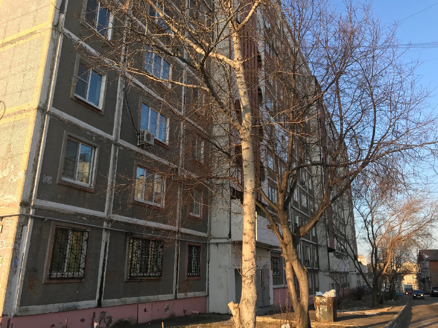 край. Хабаровский, г. Хабаровск, ул. Большая, д. 87Г-фасад здания