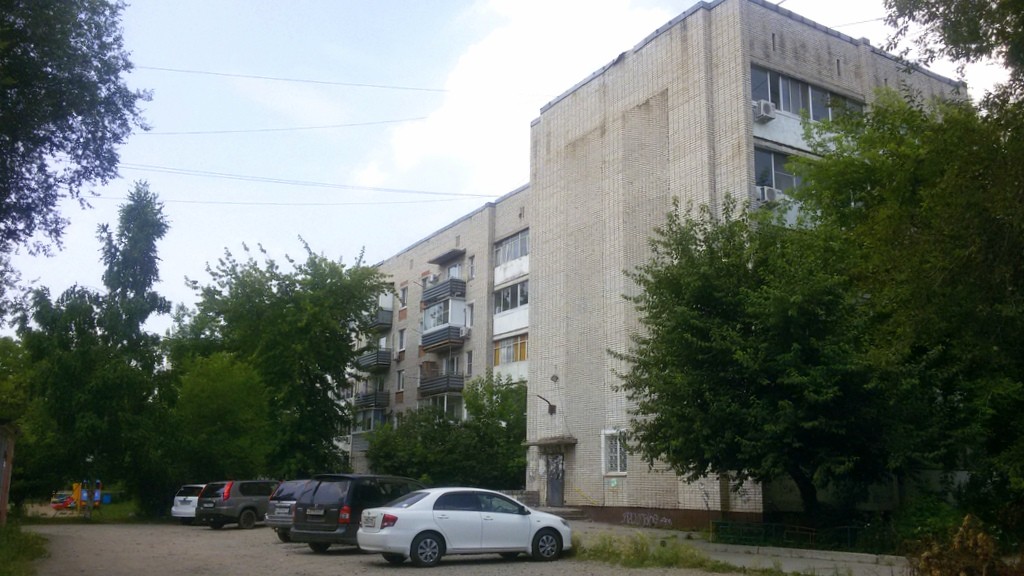 край. Хабаровский, г. Хабаровск, ул. Калараша, д. 10-фасад здания
