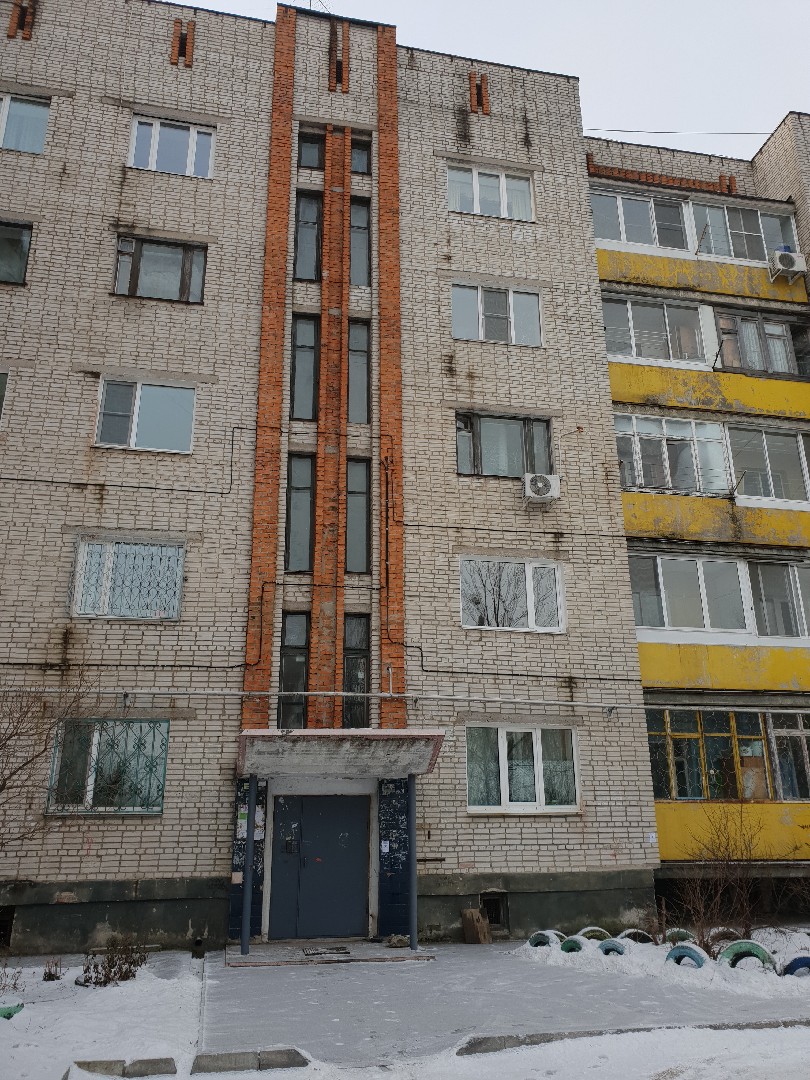 край. Хабаровский, г. Хабаровск, ул. Саратовская, д. 2-фасад здания
