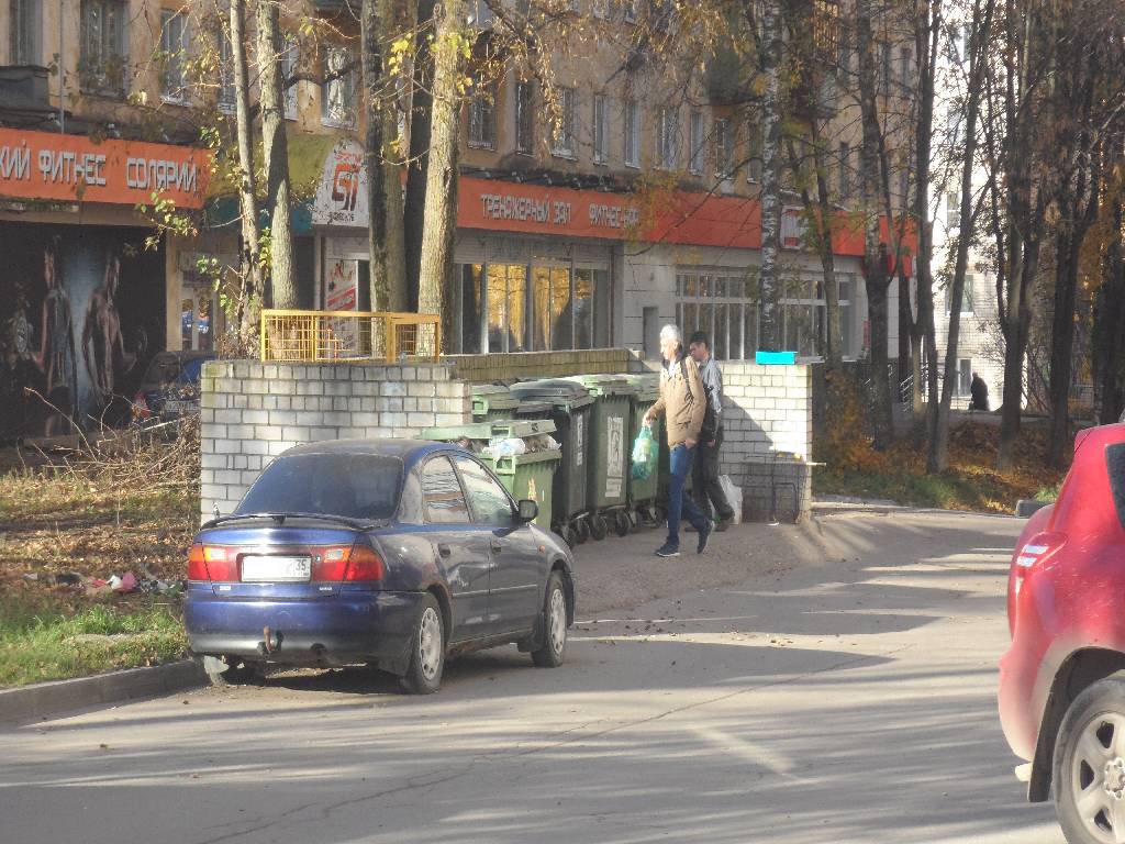 обл. Вологодская, г. Вологда, ул. Петрозаводская, д. 16 Б-придомовая территория