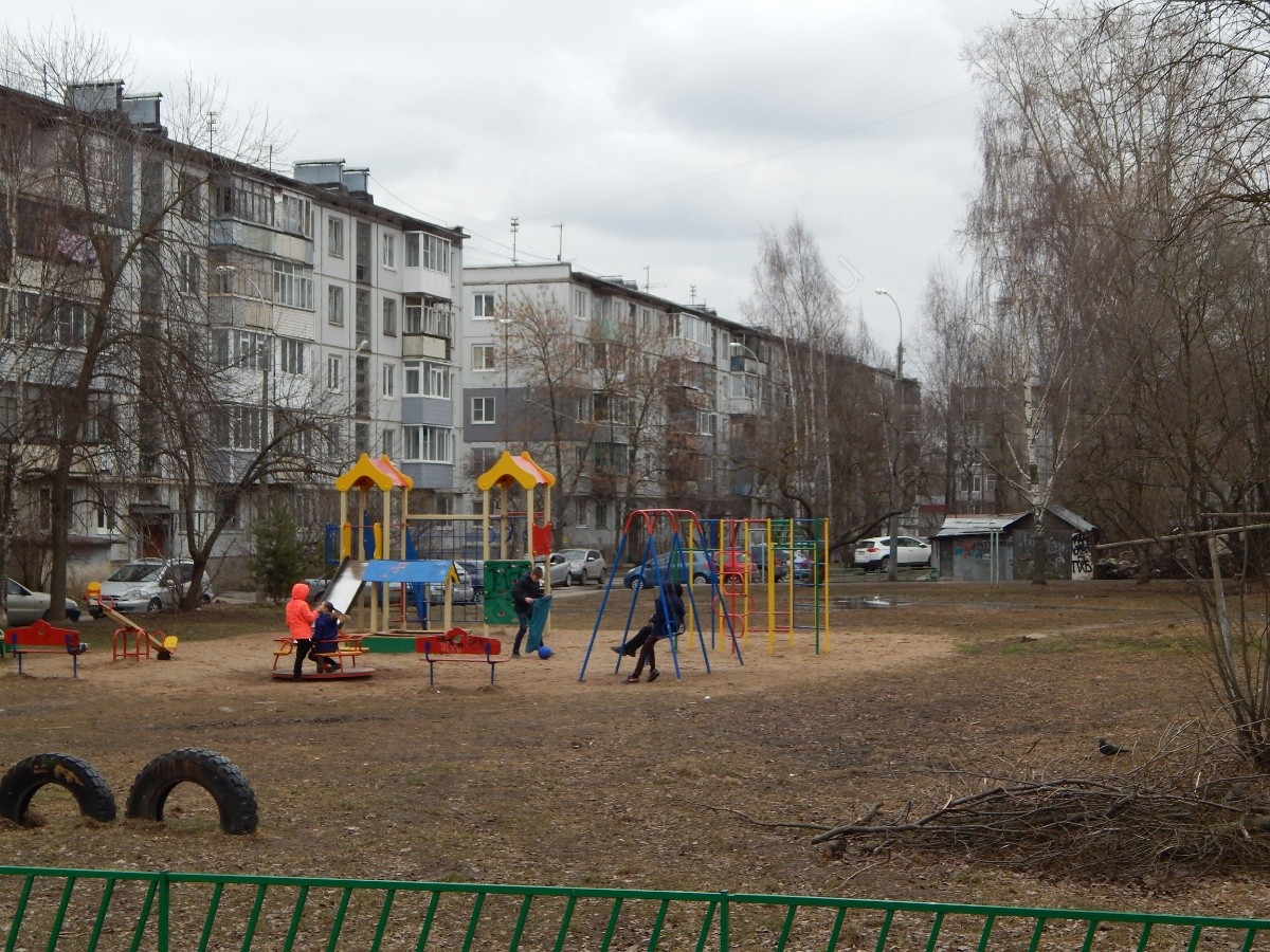 обл. Вологодская, г. Вологда, ул. Тендрякова, д. 27А-придомовая территория