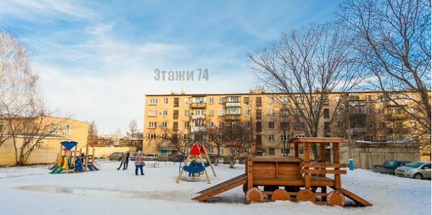 обл. Челябинская, р-н. Сосновский, п. Полетаево, ул. Пионерская, д. 1А-придомовая территория