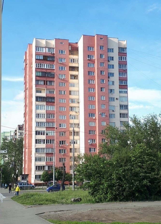обл. Челябинская, г. Челябинск, ул. Руставели, д. 32-фасад здания