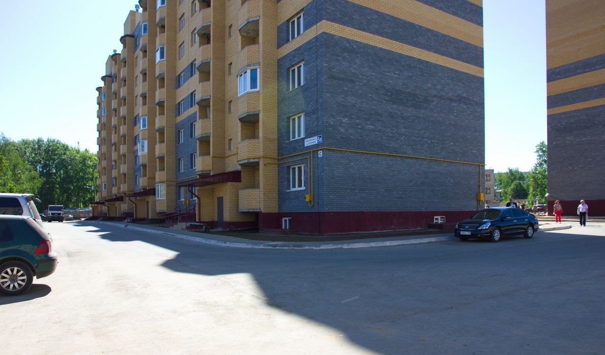 Респ. Чувашская, г. Новочебоксарск, ул. 10 Пятилетки, д. 5А-фасад здания