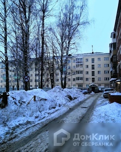 Респ. Чувашская, г. Чебоксары, ул. Энгельса, д. 16-придомовая территория